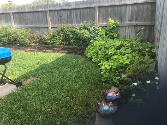 5026 Yorktown Blvd 29, Corpus Christi, TX 78413