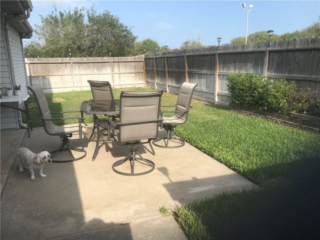 5026 Yorktown Blvd 29, Corpus Christi, TX 78413