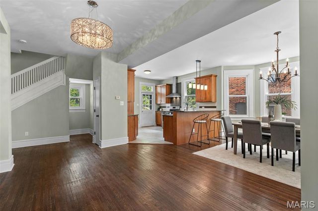 7065 Waterman Avenue, University City, MO 63130