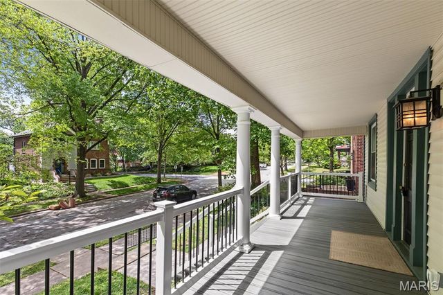 7065 Waterman Avenue, University City, MO 63130