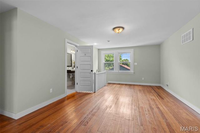 7065 Waterman Avenue, University City, MO 63130