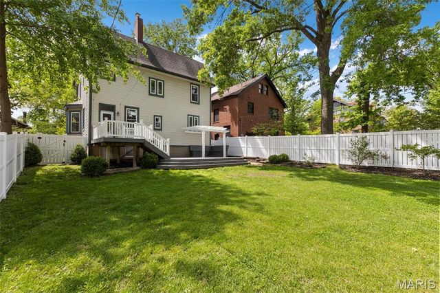 7065 Waterman Avenue, University City, MO 63130