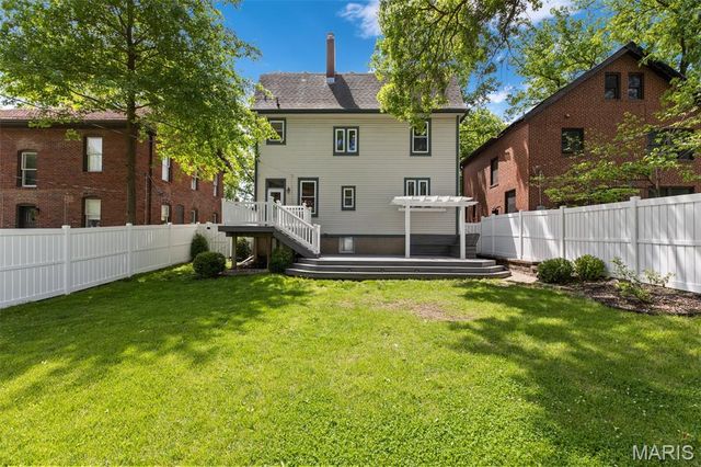 7065 Waterman Avenue, University City, MO 63130