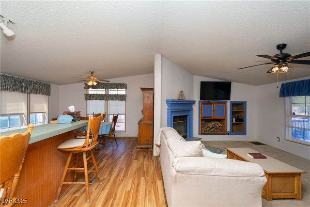 3860 Sagebrush Avenue, Pahrump, NV 89048