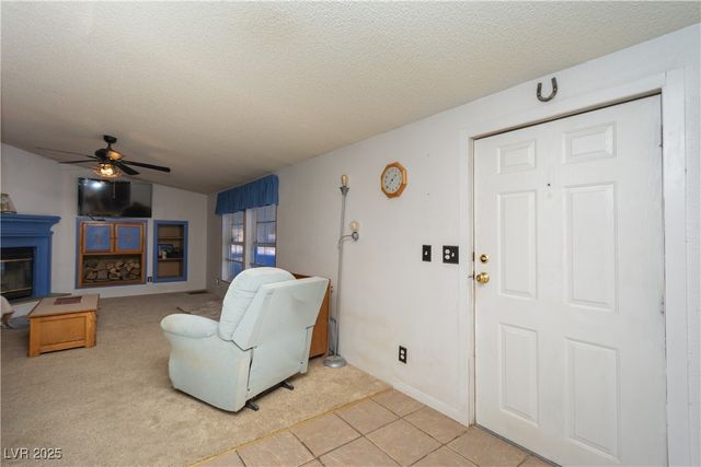 3860 Sagebrush Avenue, Pahrump, NV 89048