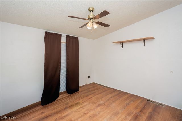 3860 Sagebrush Avenue, Pahrump, NV 89048