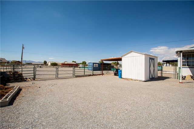 3860 Sagebrush Avenue, Pahrump, NV 89048