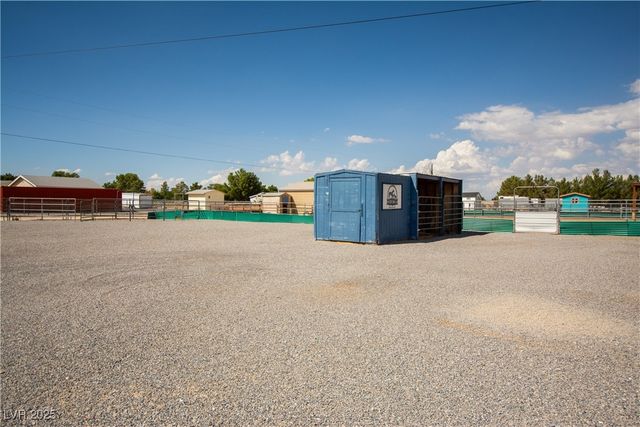 3860 Sagebrush Avenue, Pahrump, NV 89048