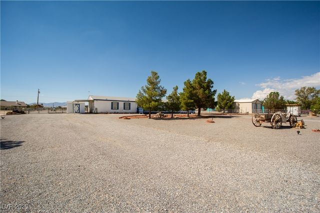 3860 Sagebrush Avenue, Pahrump, NV 89048