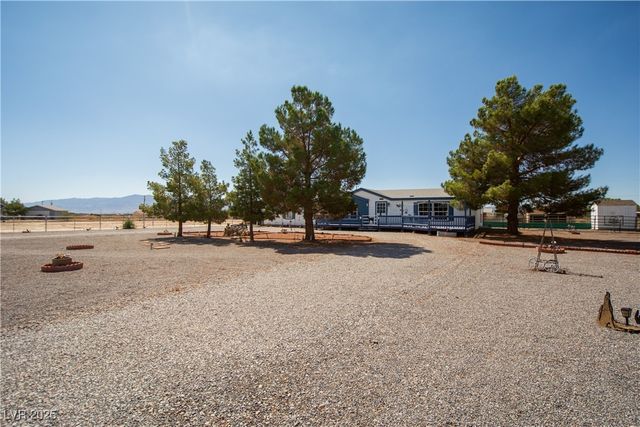 3860 Sagebrush Avenue, Pahrump, NV 89048