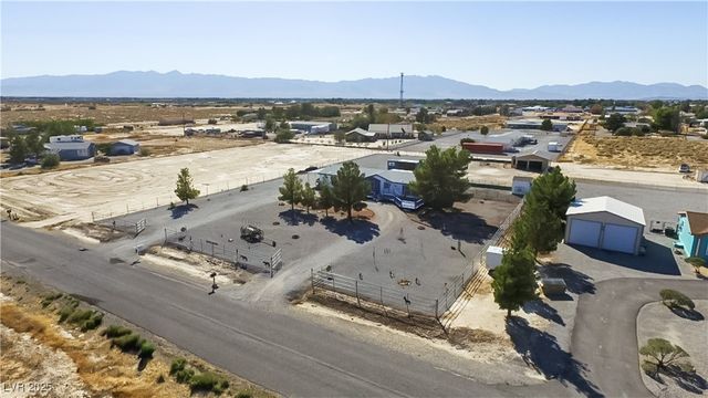 3860 Sagebrush Avenue, Pahrump, NV 89048