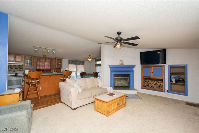 3860 Sagebrush Avenue, Pahrump, NV 89048