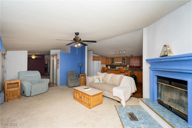 3860 Sagebrush Avenue, Pahrump, NV 89048