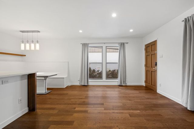 505 W 7th ST 215, Austin, TX 78701