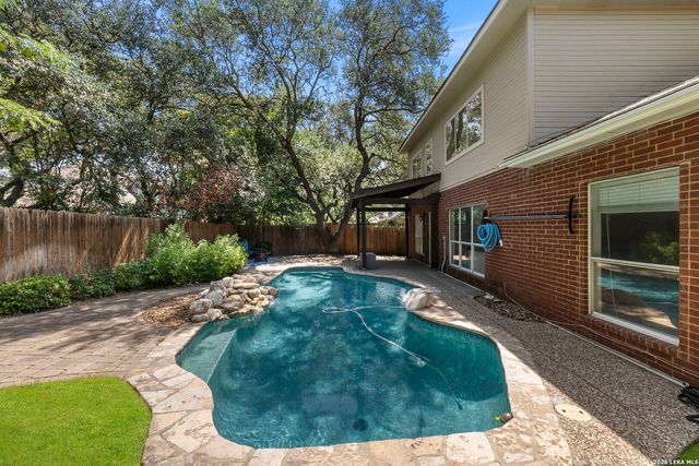 2515 Ashton Village Dr, San Antonio, TX 78248