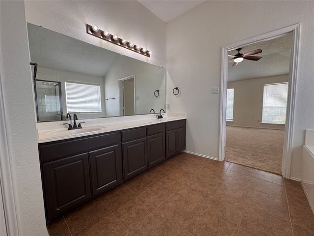 1218 Heritage Parkway S, Allen, TX 75002