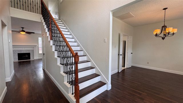 1218 Heritage Parkway S, Allen, TX 75002
