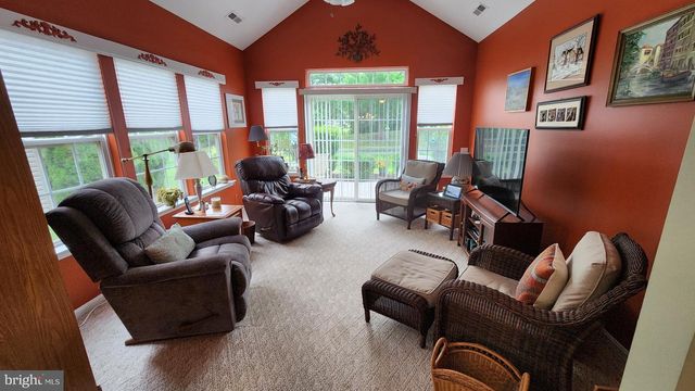734 TWINING WAY, Collegeville, PA 19426