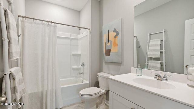 1013 Harbor Drive, Calabash, NC 28467