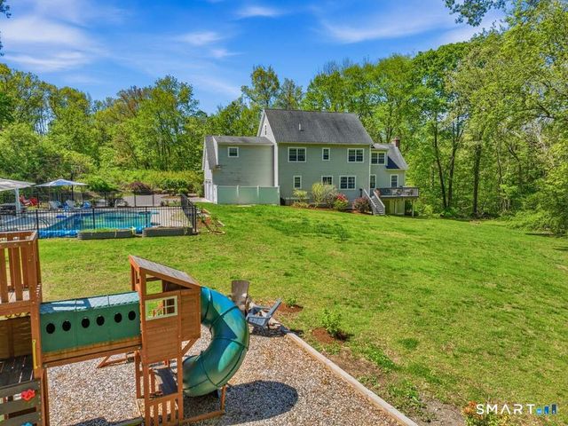 15 Fox Ridge Lane, Hebron, CT 06248