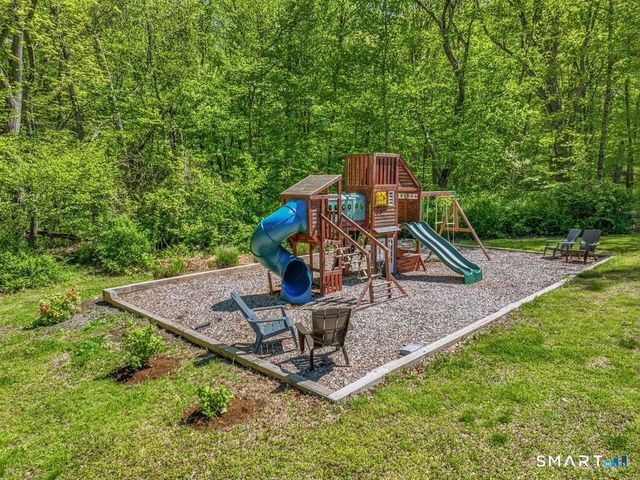 15 Fox Ridge Lane, Hebron, CT 06248