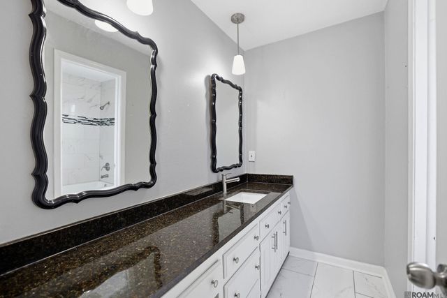 4808 Mobile Dr, Baton Rouge, LA 70817