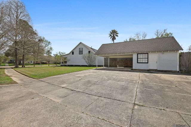4808 Mobile Dr, Baton Rouge, LA 70817
