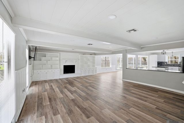 4808 Mobile Dr, Baton Rouge, LA 70817