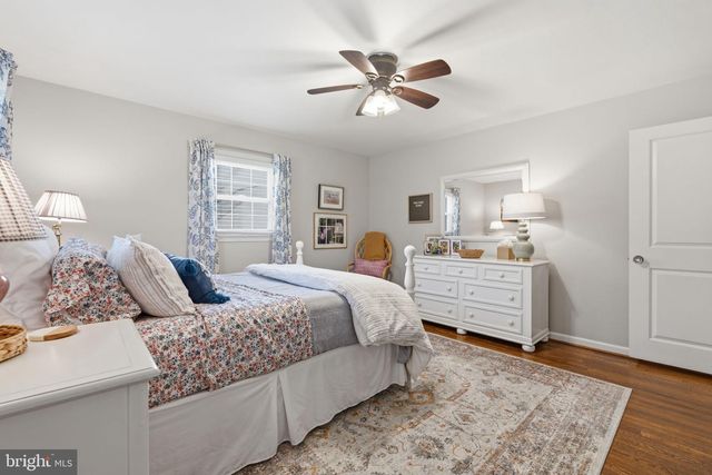 4908 KINGSTON DR, Annandale, VA 22003