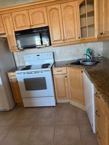 5200 NE 24th Terrace 314C, Fort Lauderdale, FL 33308