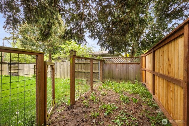 712 McPherson Street, Port Townsend, WA 98368