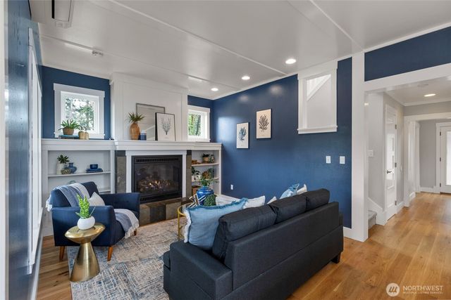 712 McPherson Street, Port Townsend, WA 98368