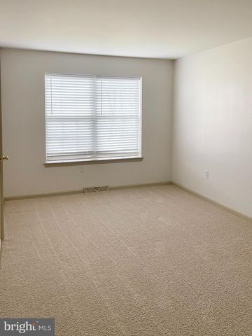 1853 SHADY OAK DR, Mount Joy, PA 17552