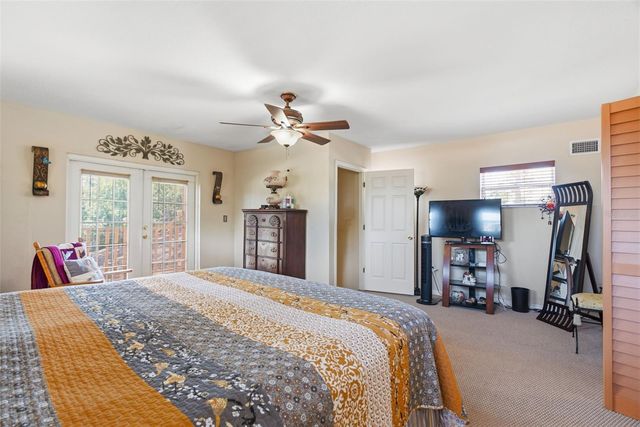 701 58TH AVENUE S, St Petersburg, FL 33705