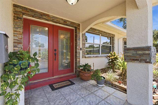 701 58TH AVENUE S, St Petersburg, FL 33705