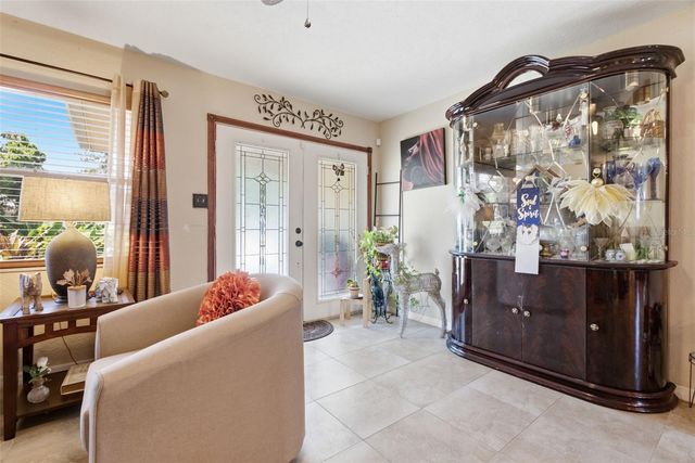 701 58TH AVENUE S, St Petersburg, FL 33705