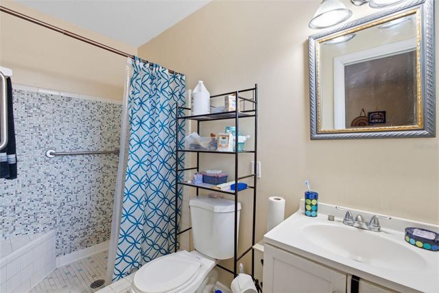 701 58TH AVENUE S, St Petersburg, FL 33705