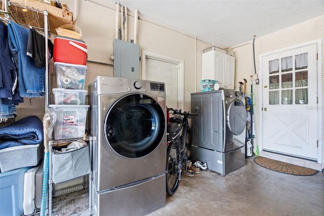 701 58TH AVENUE S, St Petersburg, FL 33705