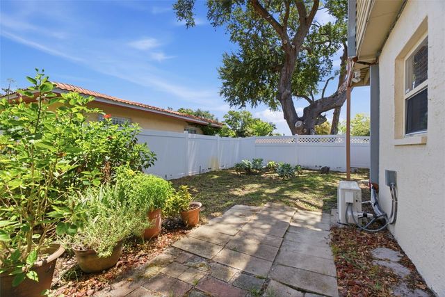 701 58TH AVENUE S, St Petersburg, FL 33705