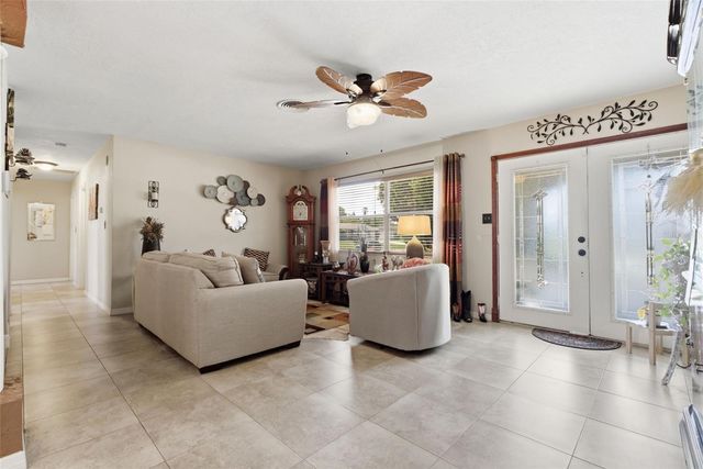 701 58TH AVENUE S, St Petersburg, FL 33705