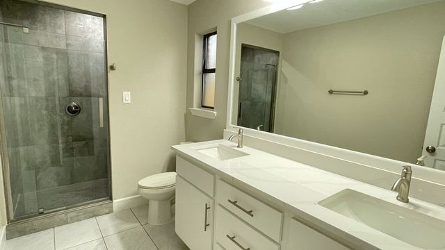 1477 Hampton Road, Grapevine, TX 76051