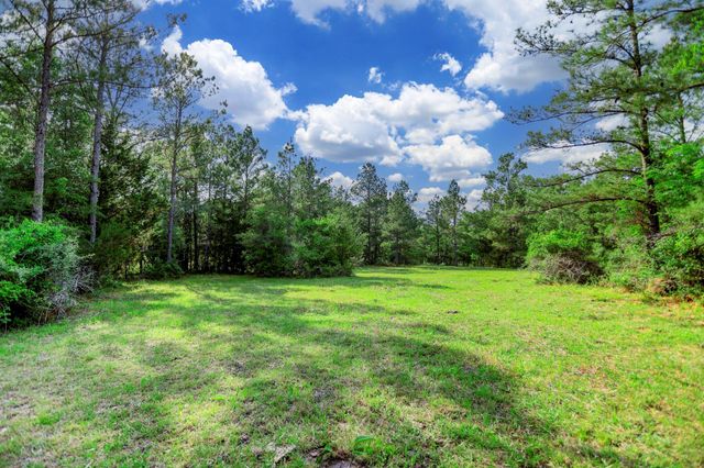 7198 Cr 208, Navasota, TX 77868