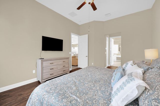 9377 Via Grande W, Wellington, FL 33411