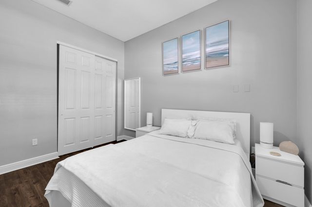 9377 Via Grande W, Wellington, FL 33411