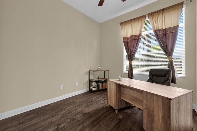 9377 Via Grande W, Wellington, FL 33411