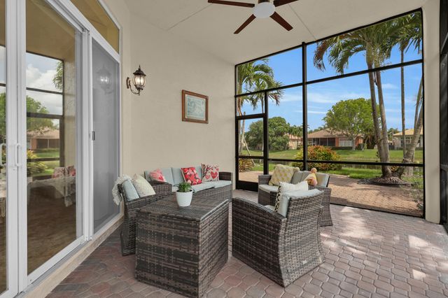 9377 Via Grande W, Wellington, FL 33411
