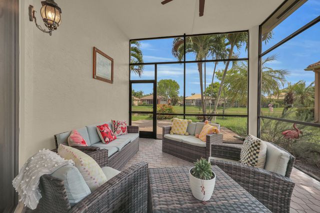 9377 Via Grande W, Wellington, FL 33411