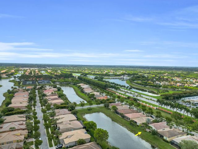 9377 Via Grande W, Wellington, FL 33411