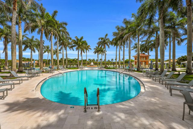 9377 Via Grande W, Wellington, FL 33411