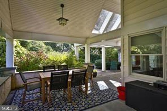 1157 DELENE RD, Jenkintown, PA 19046